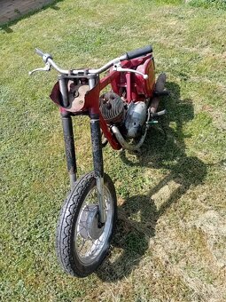 Jawa 250/559 - 8