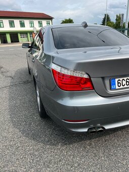 BMW E60 530xd LCI 2009 - 8