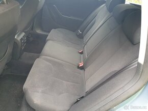 VW Passat 2.0 tdi variant combi - 8