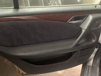 Prodám Mercedes-Benz W210, E 290 TD, r.v.1997, automat. - 8