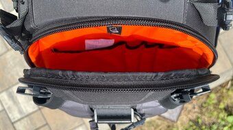 Fotobatoh Vanguard Skyborne 49, pro DSLR + notebook - 8