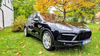 Porsche Cayenne - 8
