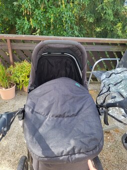 Sportovní kočárek značky TFK - 8