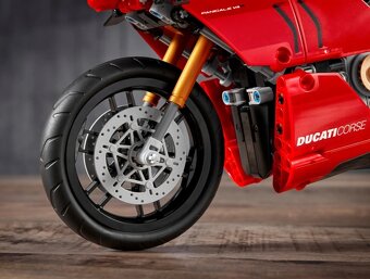 Lego Technic 42107 Ducati Panigale V4 R NOVÉ - 8
