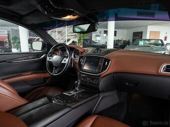 Maserati Ghibli - 8