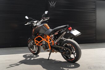 KTM 690 Duke - 8