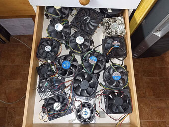 Výprodej PC dílny - 8