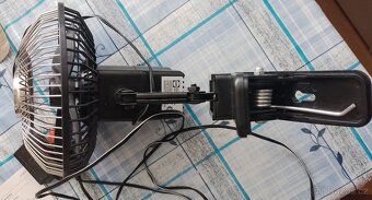Oscilující ventilátor na 12V - skvělý do auta - 8