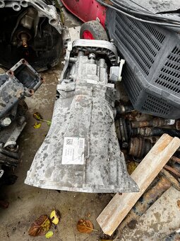 Prodám funkční motory. levný - 8