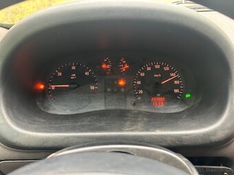 Opel Mováno 2.2dti 66kw r.v. 2001 - 8