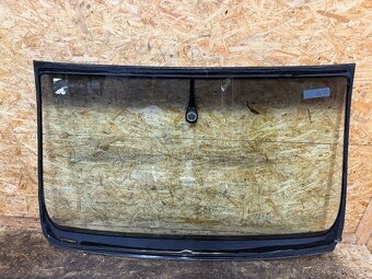 ČELNÍ OKNO AUDI Q7 4L - 8