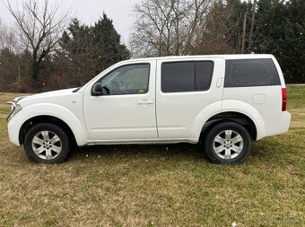 Nissan Pathfinder 2.5DDTi 4x4 - 8