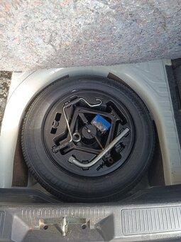 Fiat Grande Punto - 8