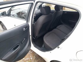 Hyundai i20 - 8