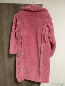 Plyšový růžový kabát vel. S - 8