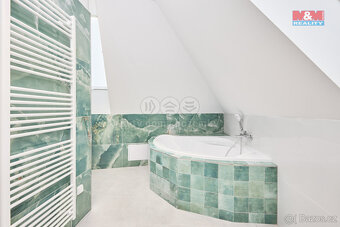 Prodej bytu 3+kk, 127 m², České Budějovice, ul. Nádražní - 8