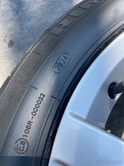 Alu kola VW 5/112 R16 + 205/55/16 letní - 8