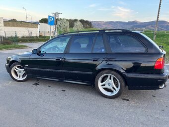 BMW E39 523i - 8