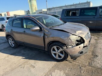 Nissan Qashqai 2.0d 4x4 2009 pojizdne navi panorama - 8