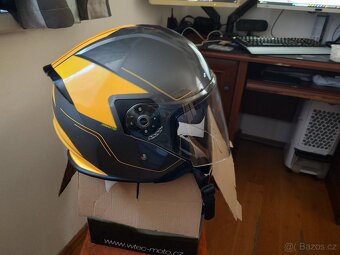 Přilba W-Tec V586 vel.M včetně náhradního zrcadlového hledí - 8