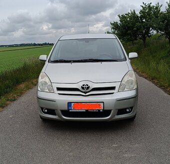 Toyota Verso - 8