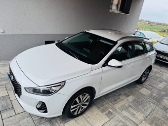 Hundai i30 kombi 1.0 TGDI (88KW) Style-1.MAJITEL ČR - 8