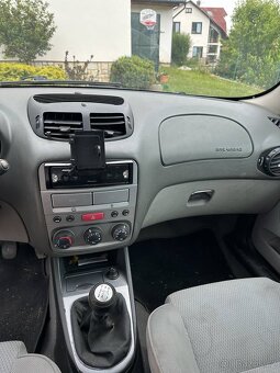Alfa 147 JTDm 88kW - 8