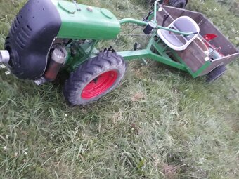 Agrostroj - 8
