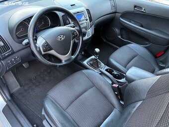 Hyundai i30, 1,6CRDi 85kW 2.maj. STK 09/2027 - 8