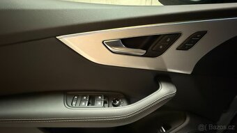 Audi Q8 50TDi, 210kW, tažné, night,, laser, 360, kůže - 8