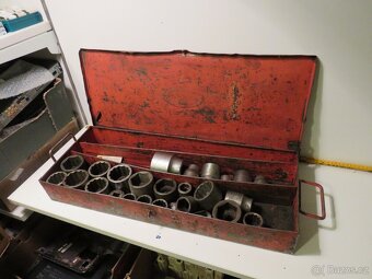 stary anglicky vojensky orech na racnu Britool, Britool HB20 - 8