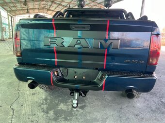DODGE RAM REBEL - 8