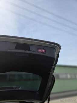 Mercedes Benz C250D - AMG paket, Burmester - 8
