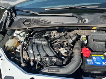 Dacia Lodgy facelift 7 míst lpg navi klima serviska původ čr - 8