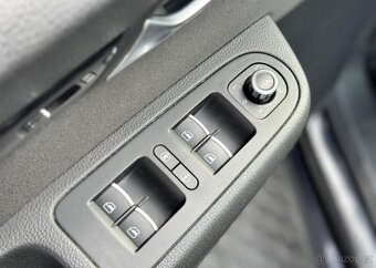 Seat Alhambra manuál nafta 103 kw 2015 - 8