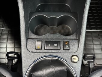 Škoda Fabia 2 Elegance 1,2 TSi ČR původ 11/2011, 2.maj. - 8