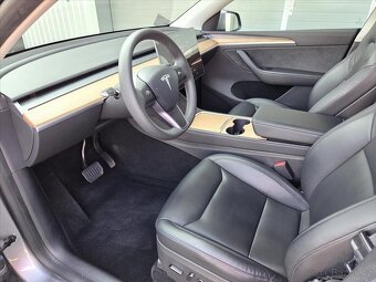 Tesla Model Y 0,0 378kW AWD Long Range ČR 1.maj AWD A/T Lon - 8