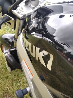 Suzuki SV 650 N - 8