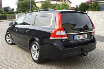 VOLVO V70, 2.0 D3, 110kW, MOMENTUM, XENONY, LED, NAVI, ALU - 8