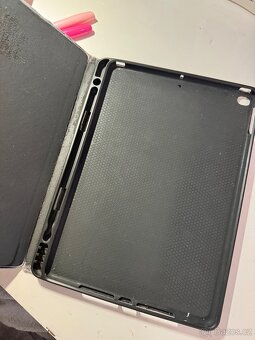 iPad 8 2020 rose gold - 8