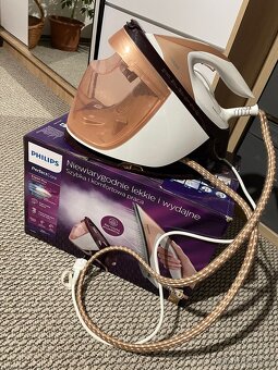 Parní generátor / žehlička Philips GC8962 - 8