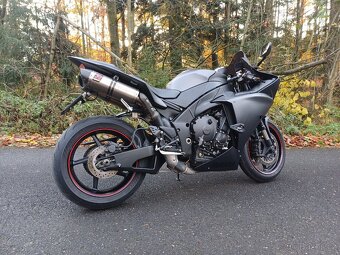 YAMAHA R1 - 2015 - 16.900km - 8