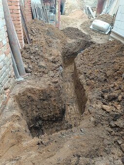 Zemní práce s kontejnery - 8