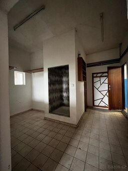 Komerční pozemek, 3707m² s halou, Červený Újezd - 8