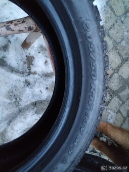 205/50/17 zimni pneu DUNLOP a PIRELLI 205/50 R17 - 8
