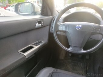 Volvo V 50 2.D. 100kw. r.v. 2006 - 8