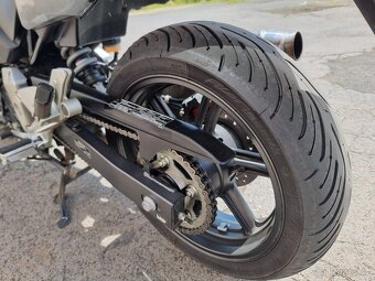 Honda CBF 600 - 8