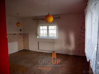 Prodej rodinného domu o rozloze 300 m2 - Kamenec u Poličky - 8