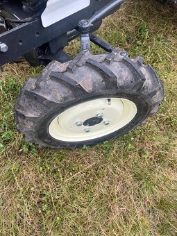 Yanmar YM 1100 - 8