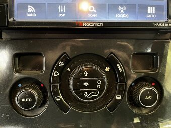Peugeot 3008 2.0 HDi ,  110 kW nafta, 2009 - 8